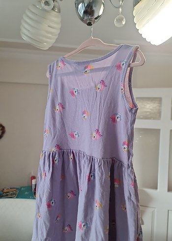 Kolsuz Mor Çiçekli Kız Elbisesi - Görsel 4
