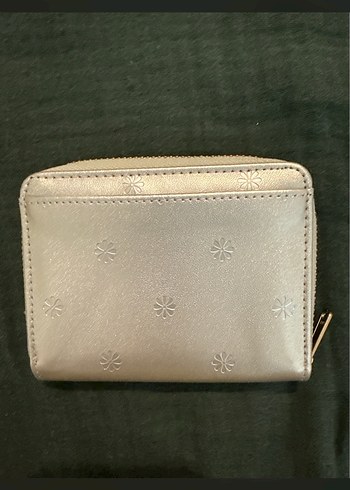 Bej Parlak Deri Kadın Cüzdanı Fermuarlı - Görsel 3