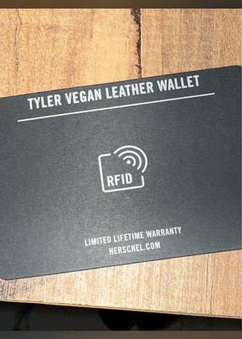 Bej Parlak Deri Kadın Cüzdanı Fermuarlı - Görsel 4