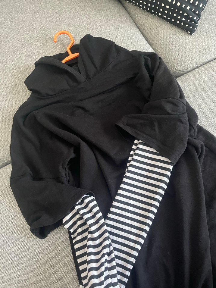 Kapüşonlu, Salaş Kesim Hamile Tişörtü - Görsel 2