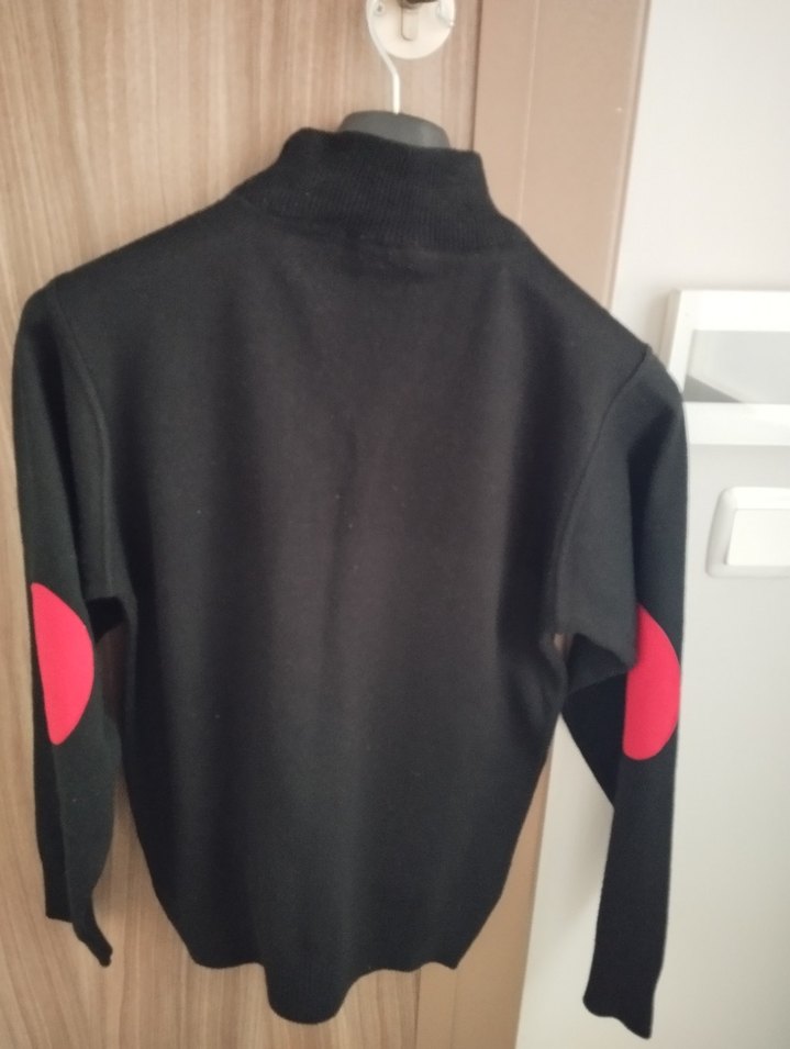 Siyah Boğazlı Sıfır YeniTriko Kadın ve Erkek Kazak - Görsel 2