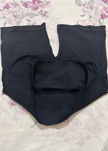 Siyah Mini Hamile Spor Şortu - Görsel 4