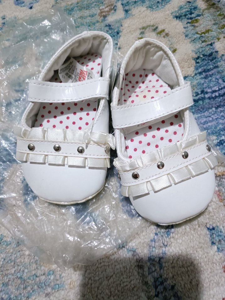 Kız Çocuk Beyaz Fırfırlı Babet 6-12 ay - Görsel 4