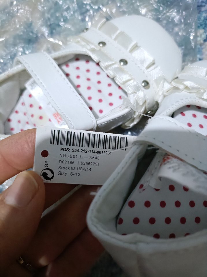 Kız Çocuk Beyaz Fırfırlı Babet 6-12 ay - Görsel 3