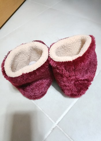 Bordo Kız Çocuk Kürklü Sıcak Ev Terliği - Görsel 3