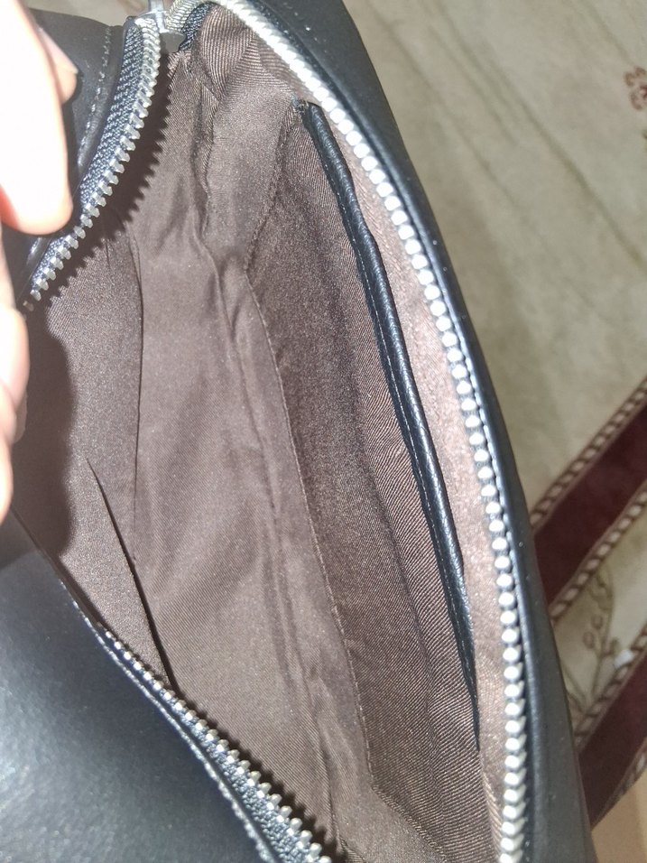 Siyah deri erkek çantası - Görsel 5