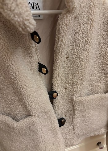 Peluş Detaylı Kısa Bej Kadın Ceket - Görsel 3