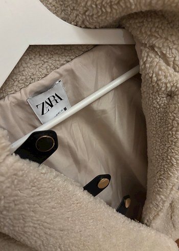 Peluş Detaylı Kısa Bej Kadın Ceket - Görsel 4