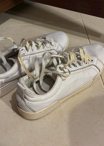 Beyaz Kadın Spor Ayakkabı, Dolgu Topuklu, Bağcıklı - Görsel 4