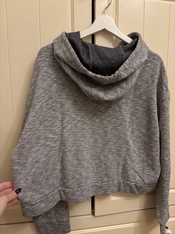 Gri Kapüşonlu Kadın Sweatshirt - Görsel 4