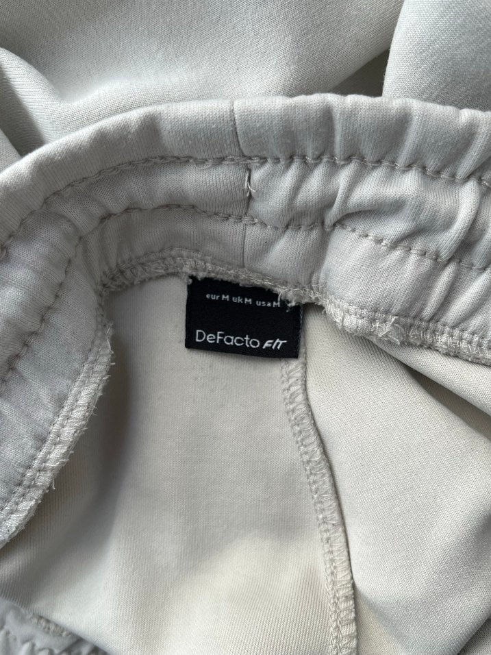 Fermuarlı Gri Şeritli Eşofman Altı - Görsel 2