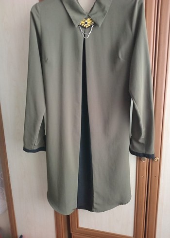 Gri Uzun Kollu Zincir Detaylı Tunik - Görsel 3