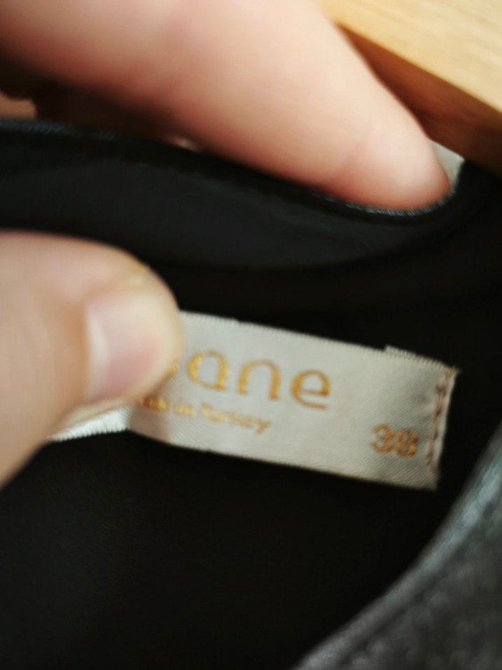 Gri Uzun Kollu Drapeli saten Elbise - Görsel 2