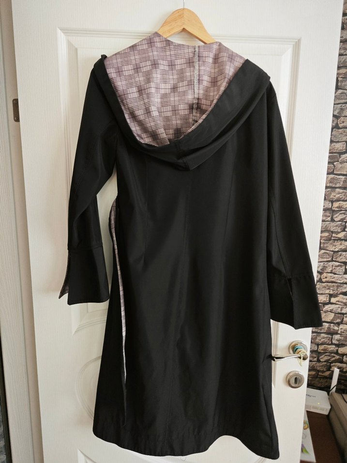 Gri Dökümlü Uzun trençkot tarzı ceket - Görsel 4