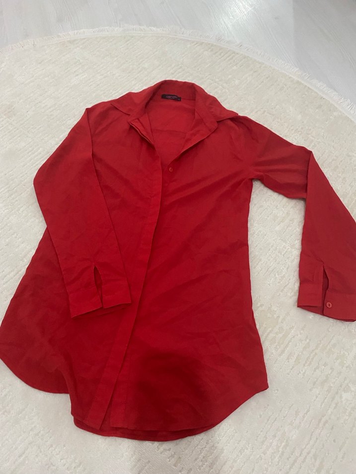 Kırmızı V Yakalı Uzun Kollu Kadın Gömlek - Görsel 2