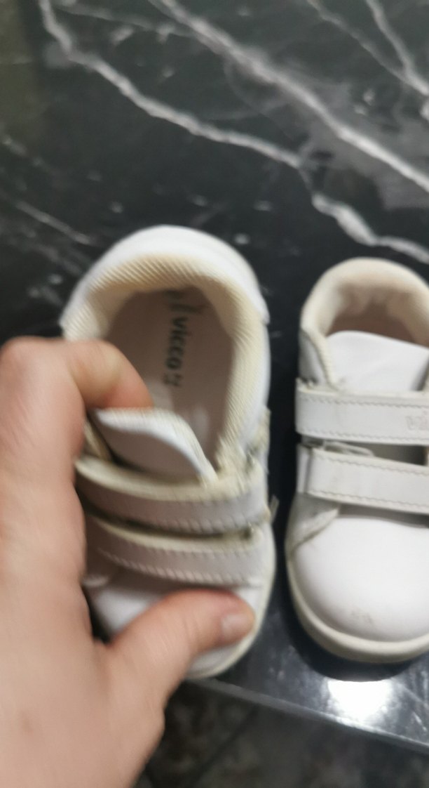 Kız Çocuk Beyaz Cırt Cırtlı Spor Ayakkabı - Görsel 3