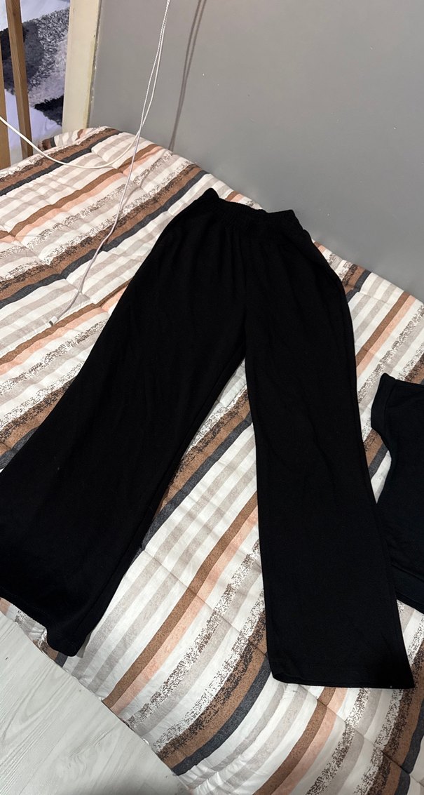 Siyah Mini Kadın Rahat takım. - Görsel 3