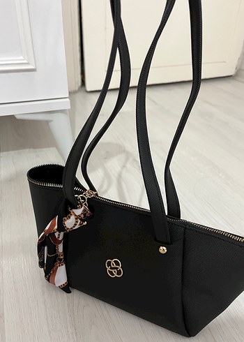 Siyah Yılan Desenli Fermuarlı Kadın Çanta - Görsel 2