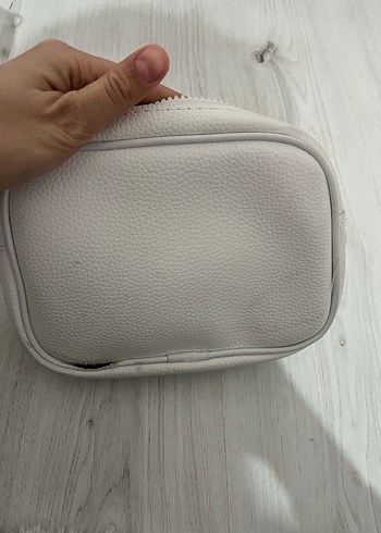 Beyaz Deri Kadın Çapraz Çanta - Görsel 2