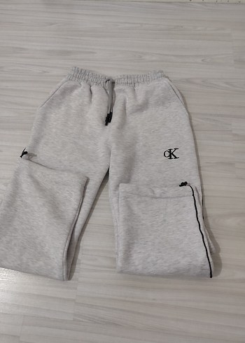 Sıfır Calvin Klein baggy eşofman - Görsel 8