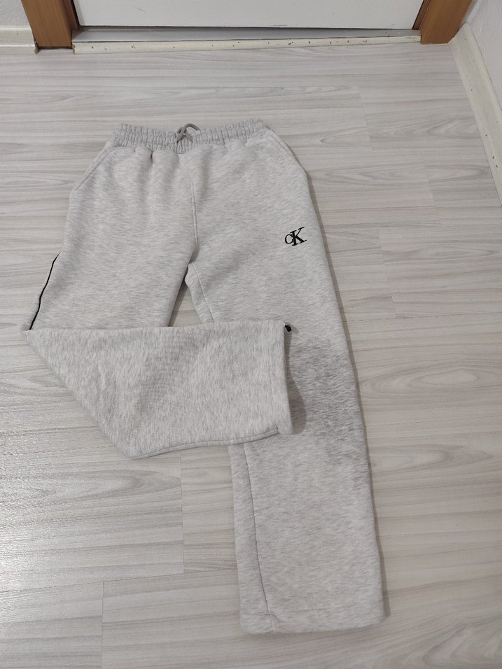 Sıfır Calvin Klein baggy eşofman - Görsel 5