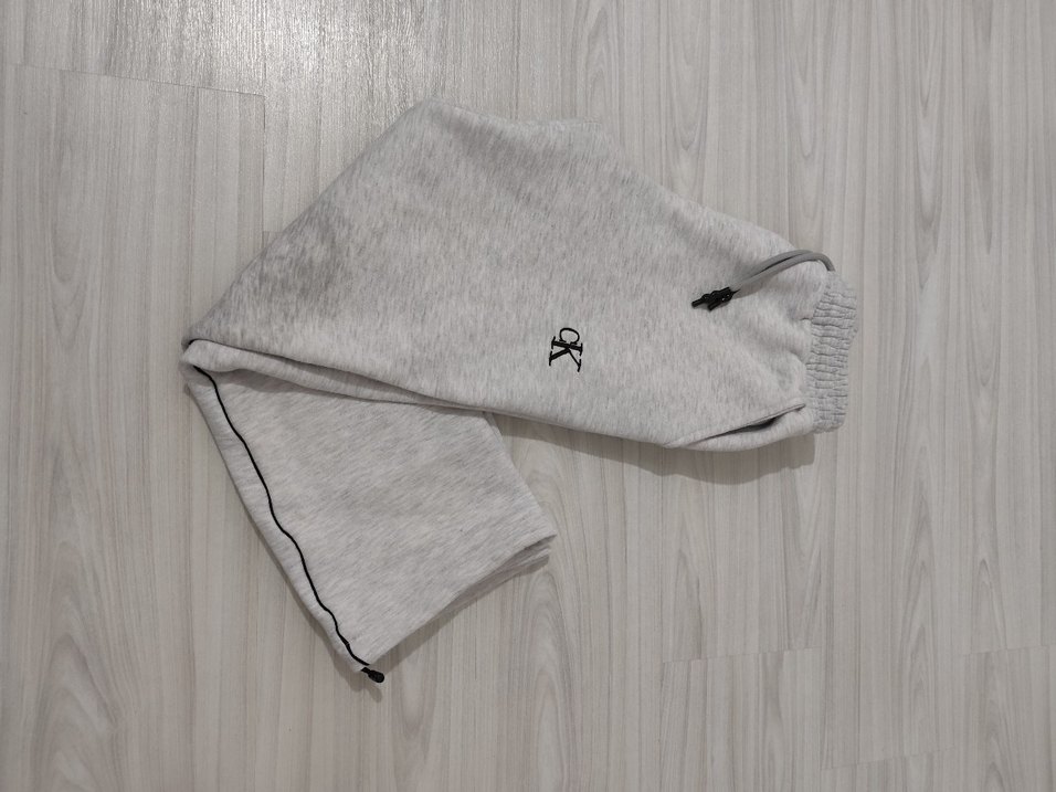 Sıfır Calvin Klein baggy eşofman - Görsel 4