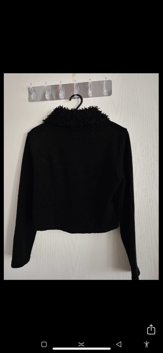 Gri ve Siyah Kadın Kürk Mont - Görsel 5