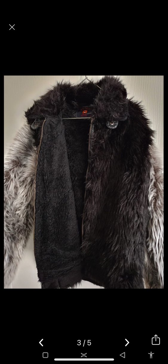 Gri ve Siyah Kadın Kürk Mont - Görsel 2