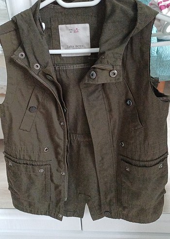 Erkek Çocuk Düğmeli Kolsuz Kahverengi Yelek - Görsel 3