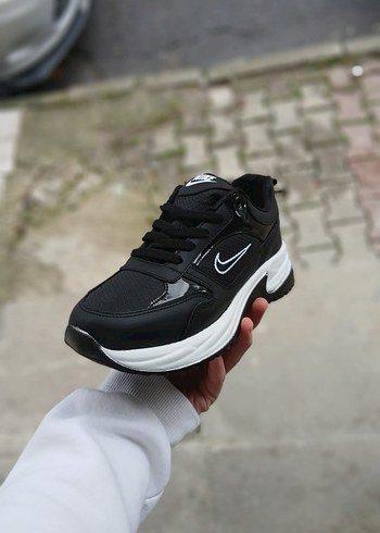 nike Siyah  Spor Ayakkabı Bağcıklı - Görsel 2
