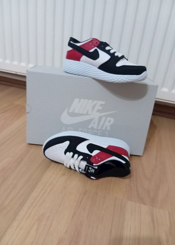 nike çocuk Beyaz Siyah Kırmızı Blok Topuklu Spor Ayakkabı - Görsel 6