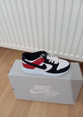 nike çocukBeyaz Siyah Kırmızı Blok Topuklu Spor Ayakkabı - Görsel 2