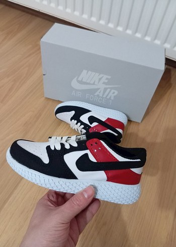 nike çocuk Beyaz Siyah Kırmızı Blok Topuklu Spor Ayakkabı - Görsel 2