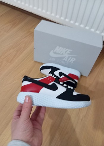 nike çocuk Beyaz Siyah Kırmızı Blok Topuklu Spor Ayakkabı - Görsel 5