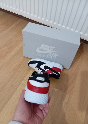 nike çocuk Blok Topuklu Beyaz Siyah Kırmızı Spor Ayakkabı - Görsel 5