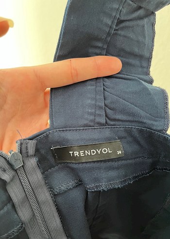 Kadın Lacivert Fırfırlı Askılı Midi Denim Salopet - Görsel 3