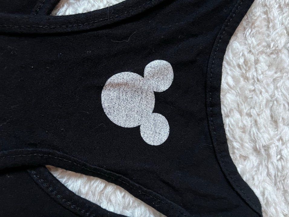 Siyah Mickey Mouse Baskılı Kolsuz Crop - Görsel 3