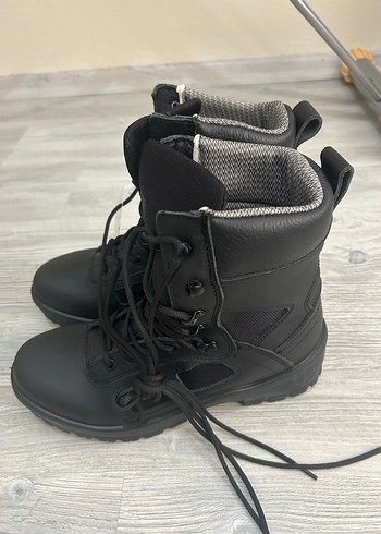 Erkek Askeri bot - Görsel 3