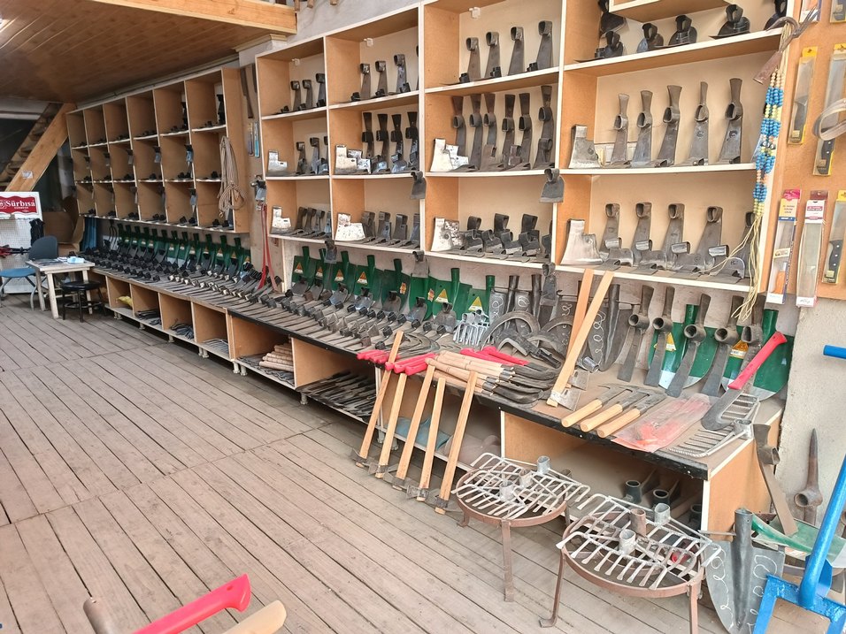 BALTA KAZMA KÜREK VB. BAHÇE ALETLERİ VE SAPLIKLAR - Görsel 2