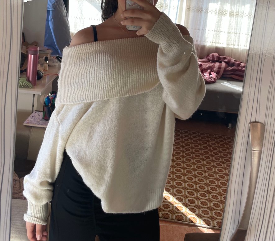 Beyaz Straplez Kadın Kazak - Görsel 2