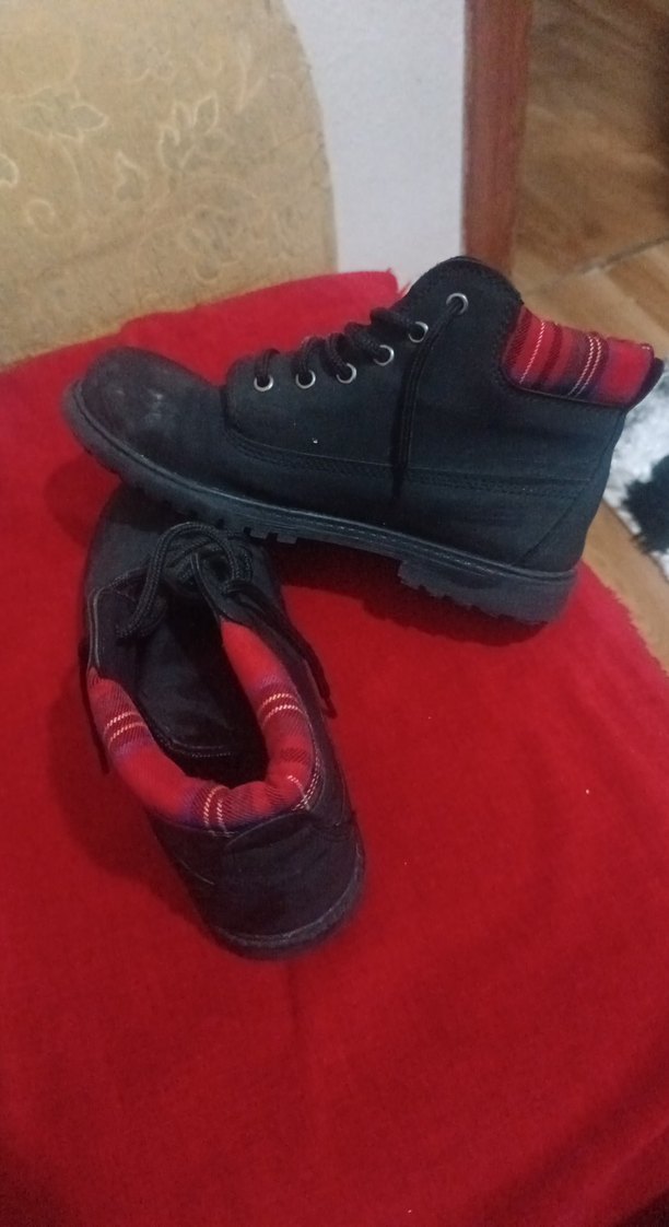 Kırmızı Tokalı Erkek Botu - Görsel 3