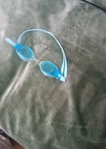 Şeffaf Mavi Yüzücü Gözlüğü - Görsel 3
