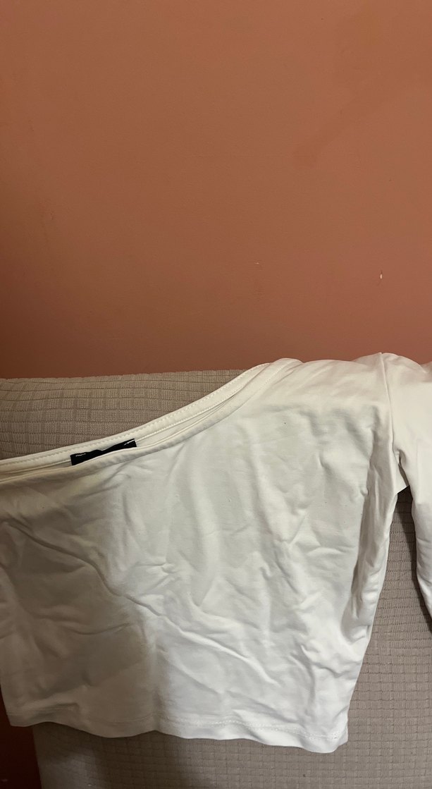 Beyaz Drapeli Straplez Hamile Üstü - Görsel 2