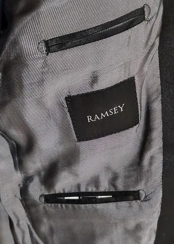 Ramsey Simokin Siyah Erkek Klasik Kesim Takım Elbise - Görsel 3