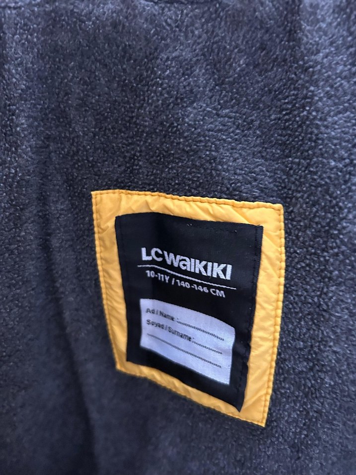 Sarı Kapüşonlu Erkek Çocuk Mont - Görsel 4