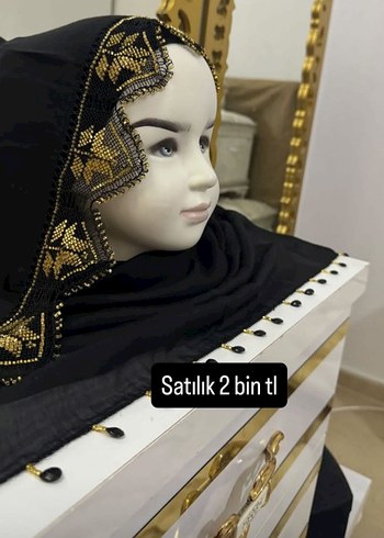 İşlemeli Boncuklu Kadın Broşu - Görsel 2