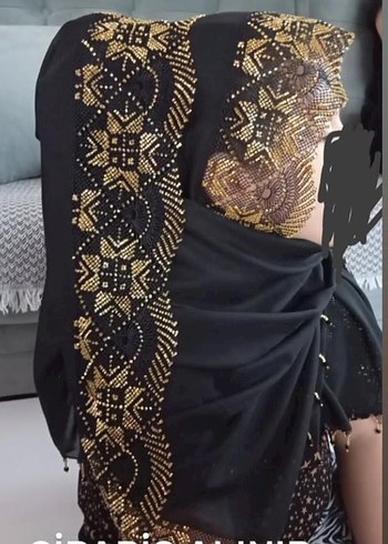 İşlemeli Boncuklu Kadın Broşu - Görsel 3