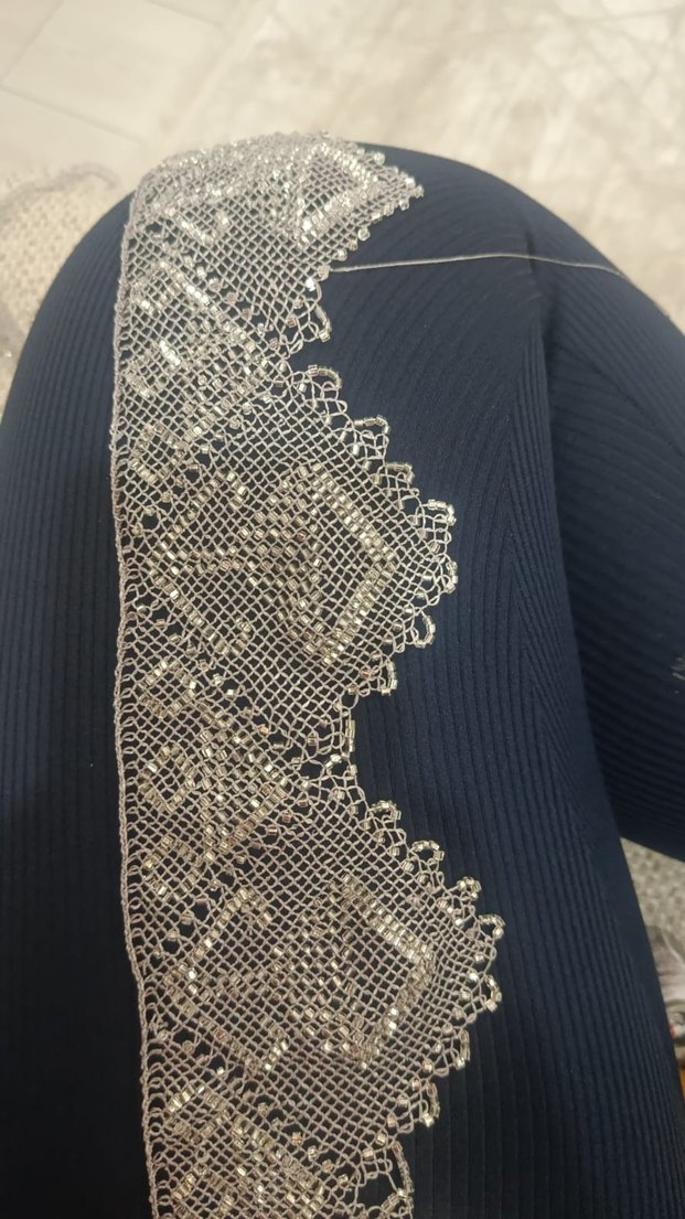 Boncuk İşlemeli Parlak Kahverengi Kadın Şal - Görsel 2