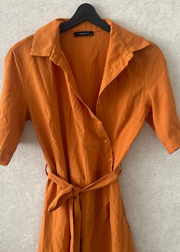 Düğmeli Kısa Kollu Midi Keten tulum - Görsel 3