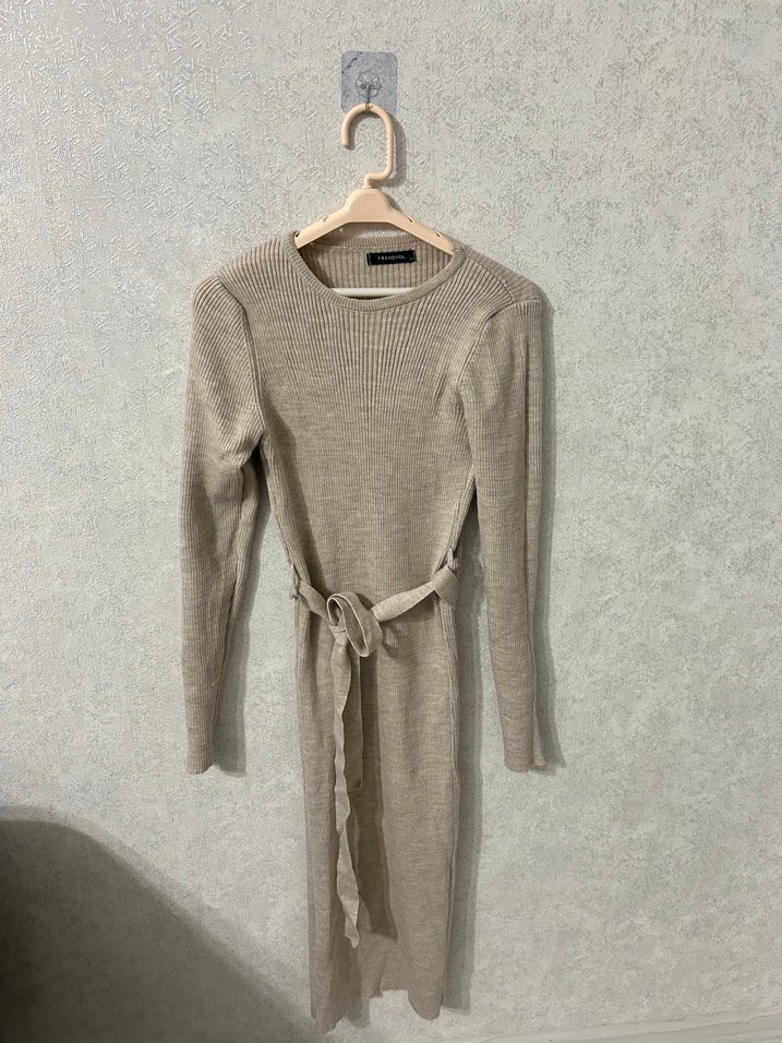 Bej Triko Uzun Kollu Kadın Elbise - Görsel 2